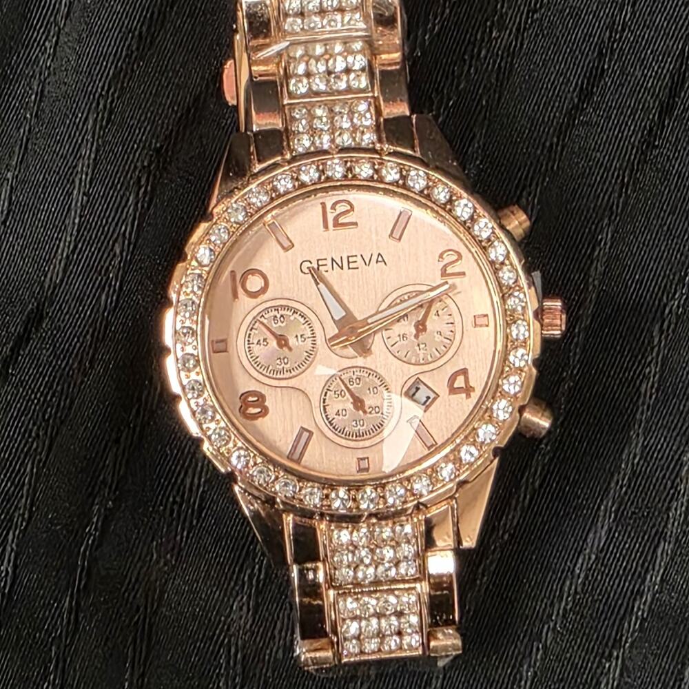 Geneva Rose Gold Rhinestone Watch Women’s Bling Crystal Bracelet Style Date Dial